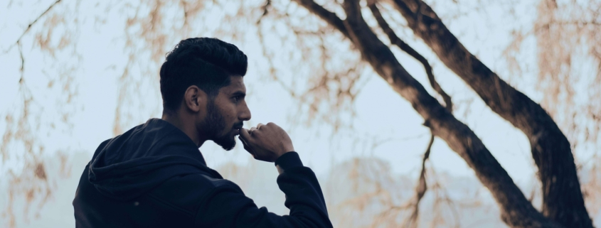 A man sits alone on a park bench, thinking quietly. If you feel like you’re struggling, therapy for men can help you feel more confident and grounded. Online DBT therapy in Torrance, CA, helps men build strength and steadier ways to cope.